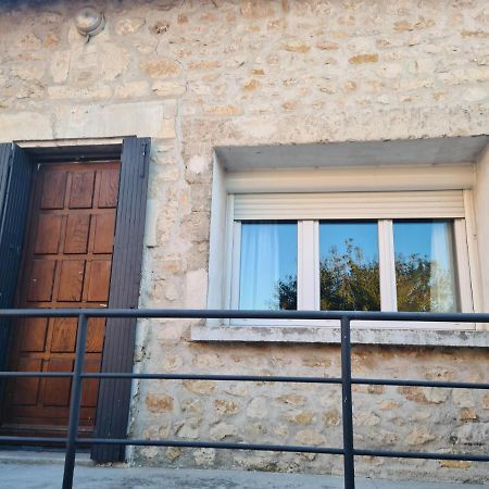 Logement Entier Situe A Taponnat Fleurignac. Luaran gambar
