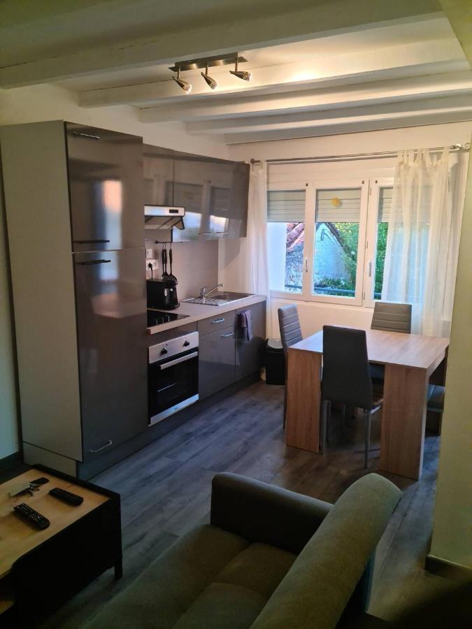 Logement Entier Situe A Taponnat Fleurignac. Luaran gambar