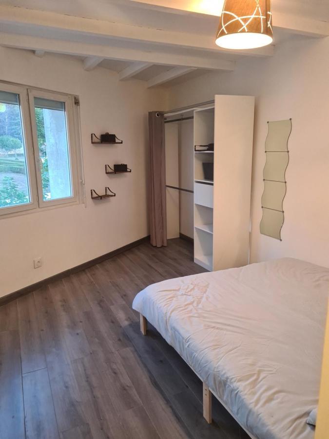 Logement Entier Situe A Taponnat Fleurignac. Luaran gambar