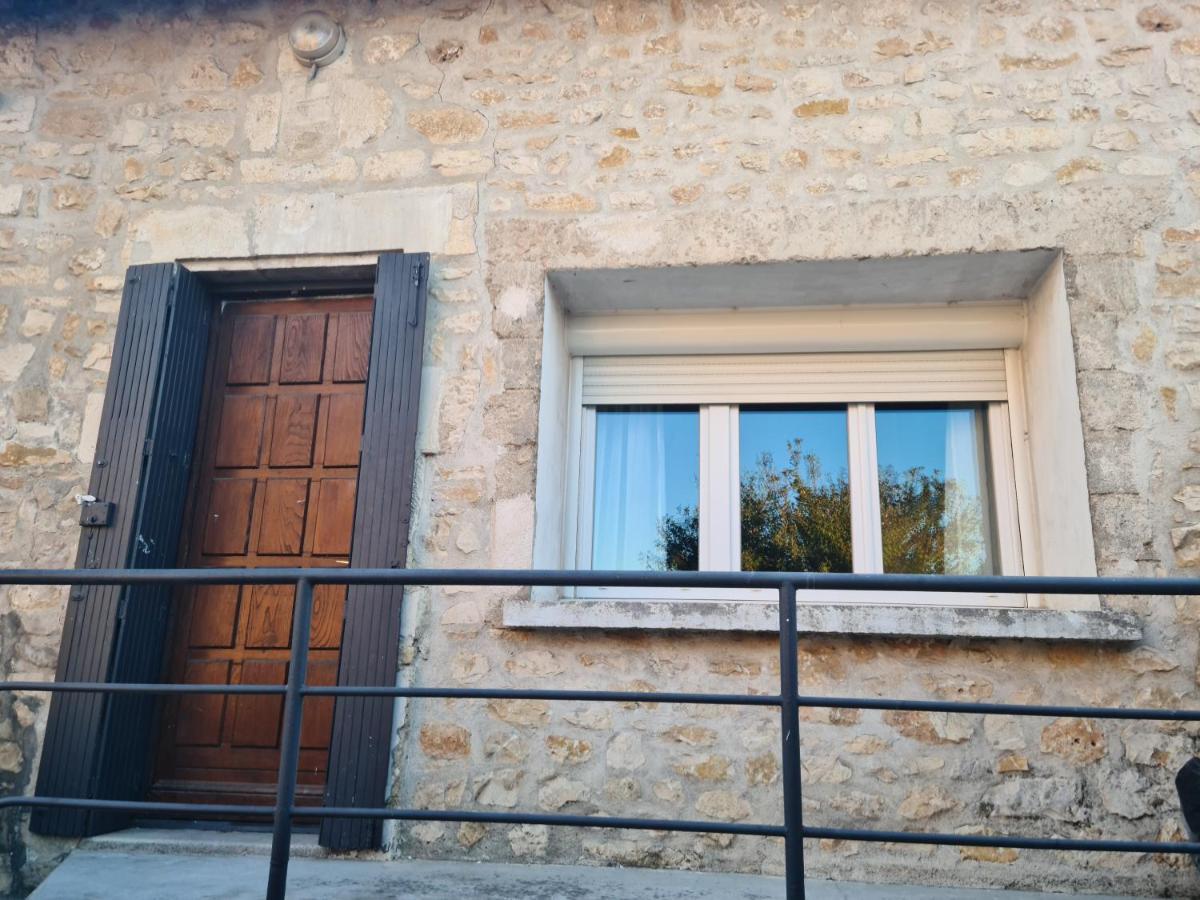 Logement Entier Situe A Taponnat Fleurignac. Luaran gambar